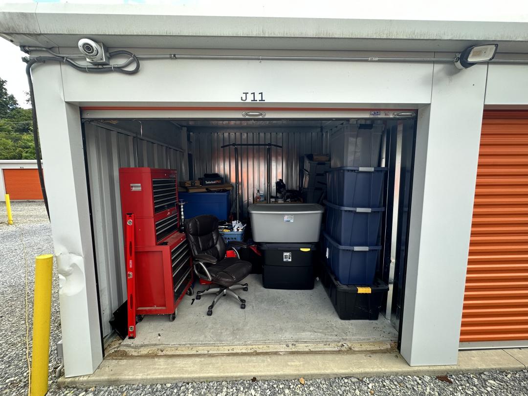 Storage Unit Auction in Johnson City, TN at Anytime Self Storage 104